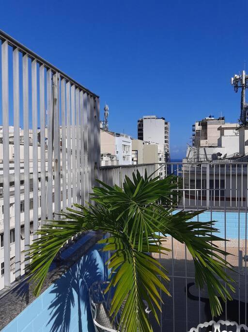 Apartemen Lawrence Roof Ii