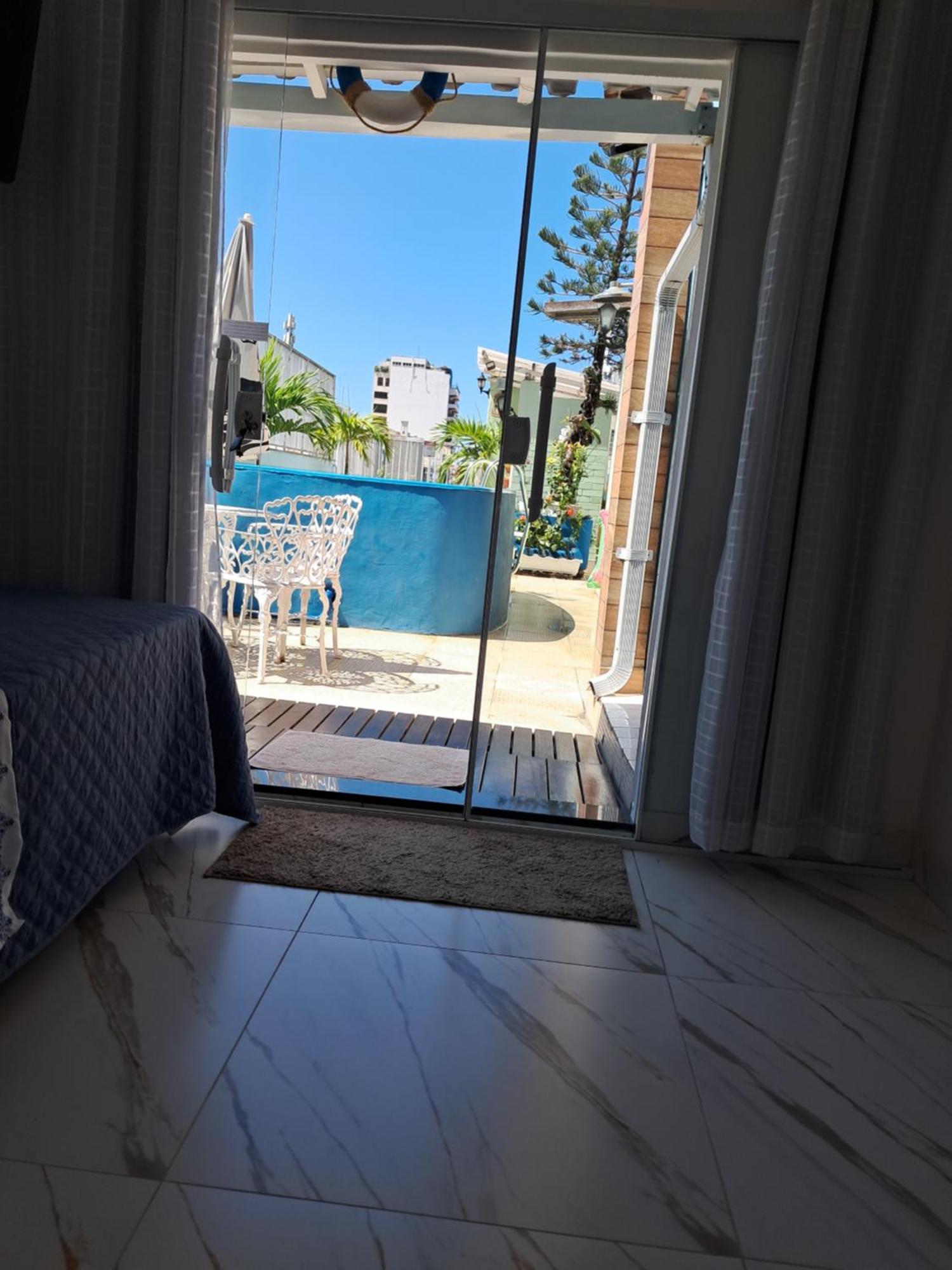 Apartemen Lawrence Roof Ii *